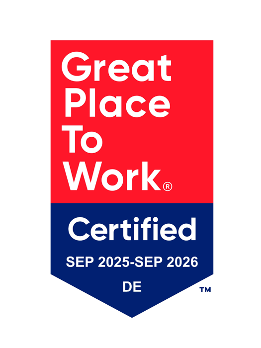 Firmenchef Jonathan Welz freut sich sehr über die Zertifizierung von POLYMOLD als "Great Place To Work™"